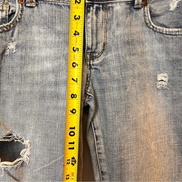 American Eagle Jeans Womens Size 10 Reg Slim Boot Distressed Light Wash Low Rise - Picture 4 of 10
